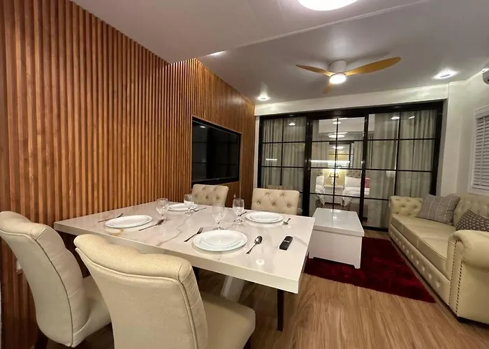 Japanese In Laloma Qc Near Chinese Gen *
