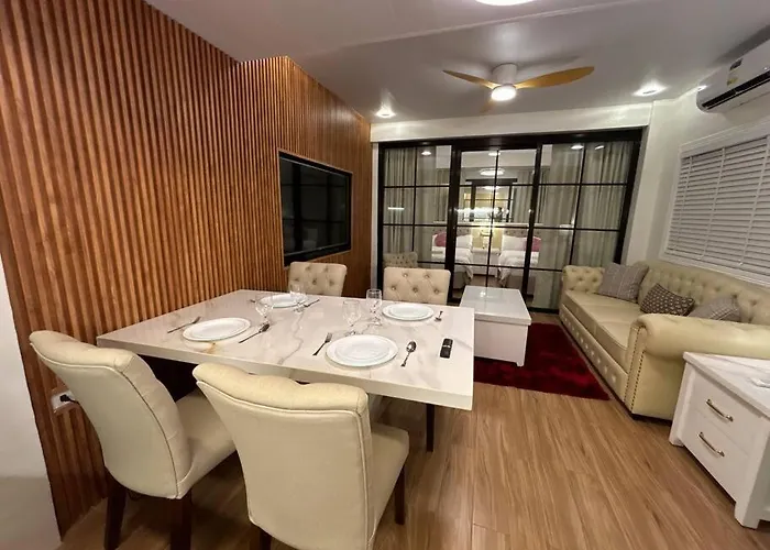 Apartment Japanese In Laloma Qc Near Chinese Gen